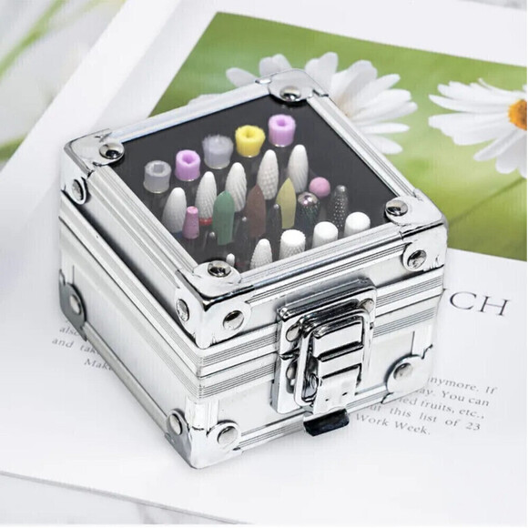Nail Tool Storage Box In Silver - Picture 1 of 5